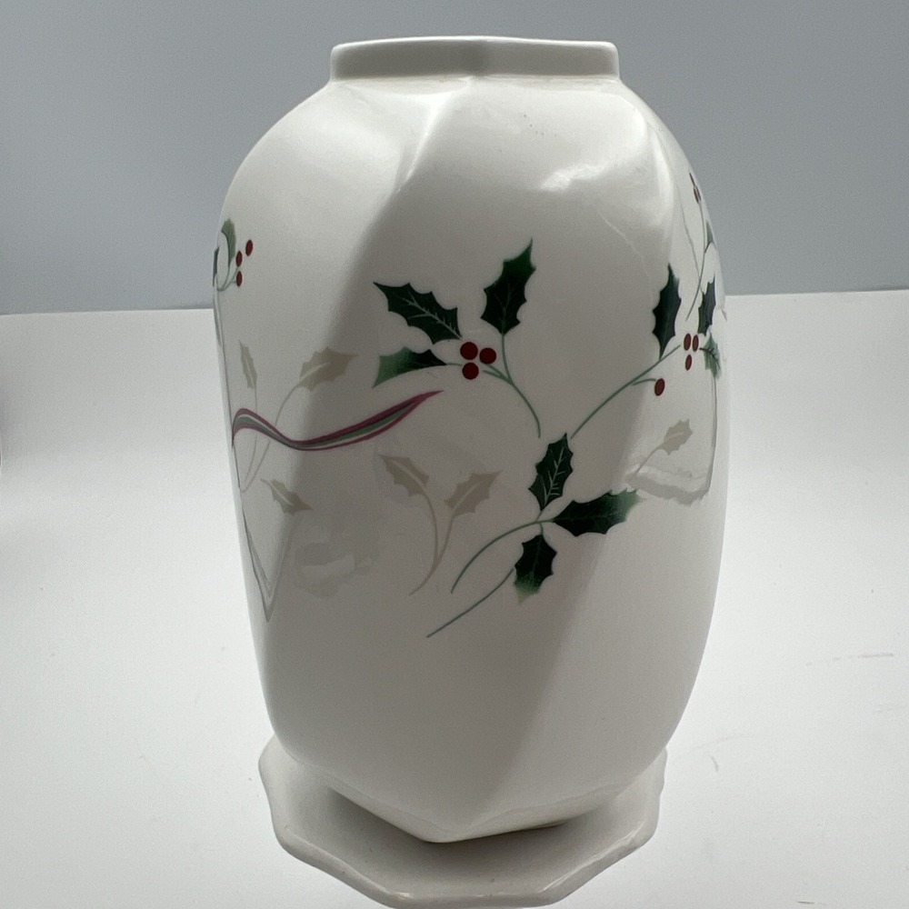 Christopher Stuart Holiday Splendor‎ vase